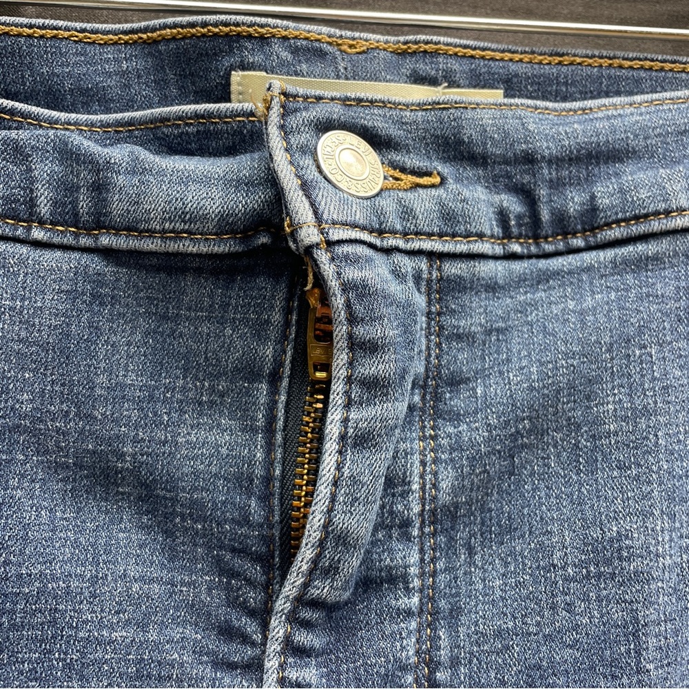 Levi’s Shaping Skinny 311 Jeans Sz 24 - Picture 7 of 7